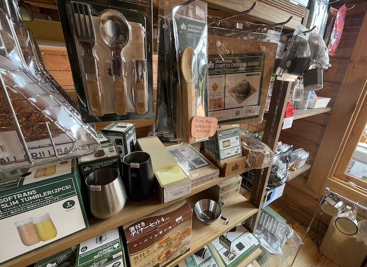 フォレストドーム付知峡の売店