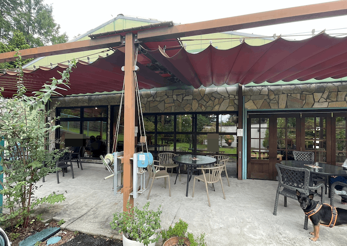 ククーカフェは犬連れ子連れが楽しめる八ヶ岳のカフェ