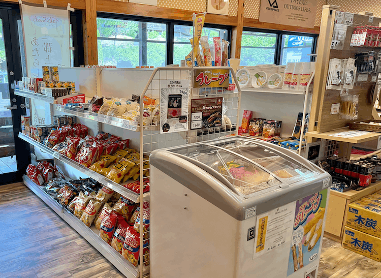 N.A.O.明野高原キャンプ場&貸別荘の売店